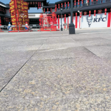 宁波宁海县长城隍庙商业中心铺设实景